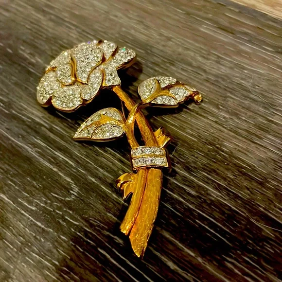 Nolan Miller Brooch